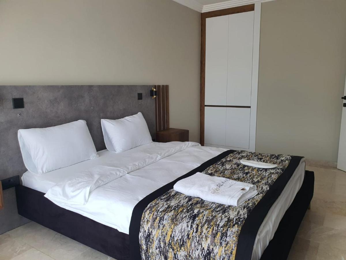 Luxury Hotel Room W Pool Near Beach In Kyrenia Kyrenia  Værelse billede